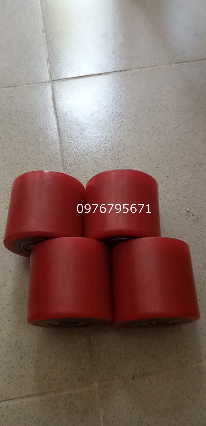 Bánh xe Nâng Tay 70x80 pu gang
