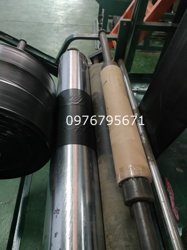 Trục thép mạ crom cáng màng nylon trục cao su vàng