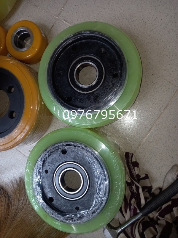 Xe nâng điện Nissan Bánh xe nâng điện 254x102x169