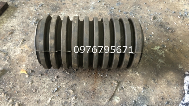 Con lăn cao su xe chạy ranh phi 115x210mm