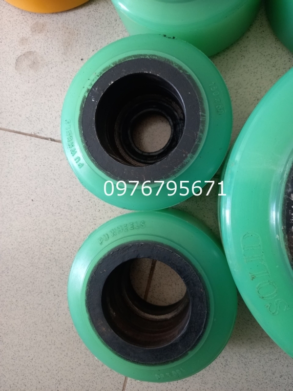 Xe nâng điện SHINKO Bánh xe nâng điện 150x80