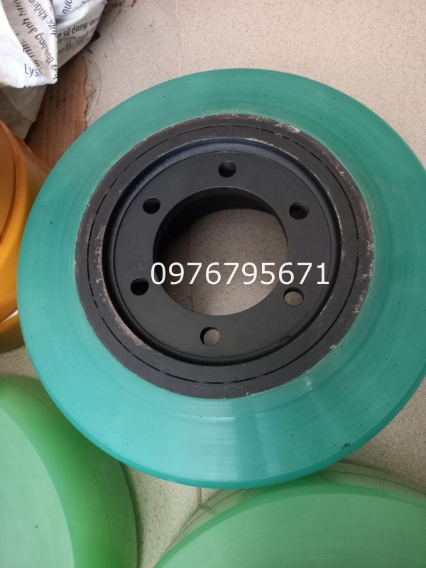 Xe nâng điện Doosan bánh lái Doosan 343x140x203