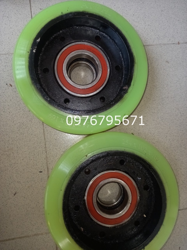 Xe nâng điện TCM Bánh xe nâng điện PU 254x114x169