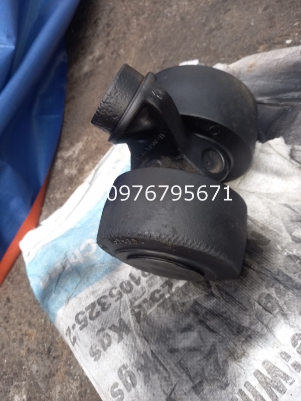 Xe nâng Điện TOYOTA Cụm xoay bánh cân bằng xe TOYOTA 150x80