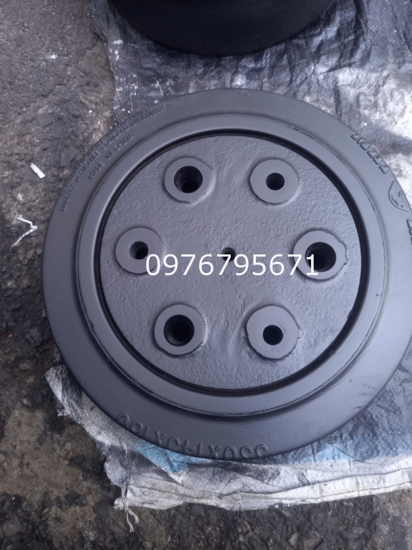 Xe nâng Điện CLACK Bánh lái cao su 330x145x180