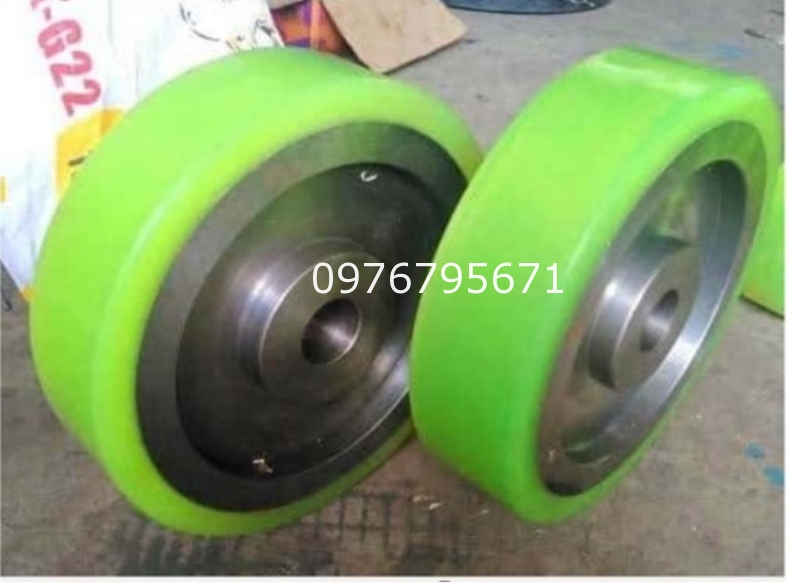 Truc Pu con lăn PU 200x70 bi 6210