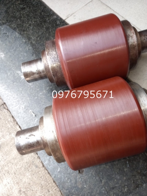 Con lăn truc PU dây Đai 200x160mm cốt 45 90 shore A