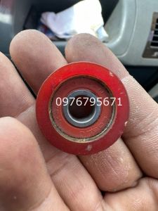 Con lăn PU vòng bi 608 phi ngoài 30x10mm