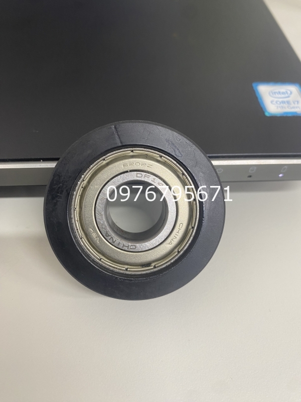 con lăn cao su dùng bac đạn 6202 koyo