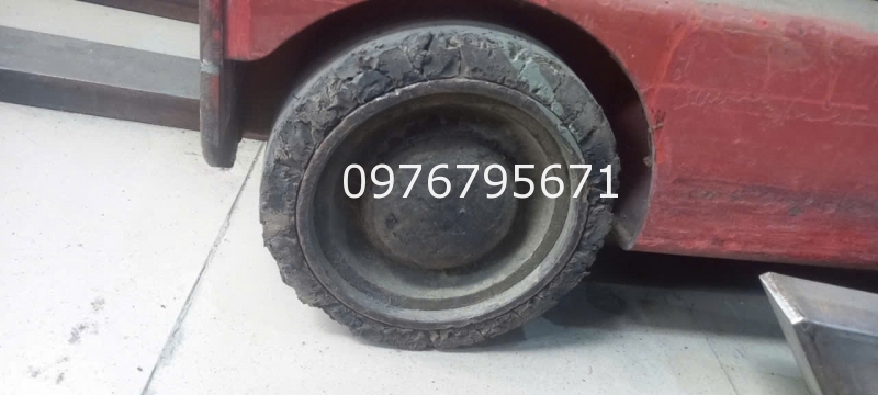 Bánh xe nâng điên NISSAN 1 tấn 254x102x158mm
