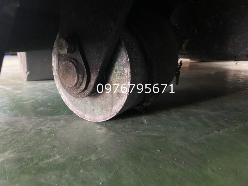 Xe nâng điện komatsu FBR 15 Bánh cân bằng pu 180x75 bạc đạn 6206 2rs