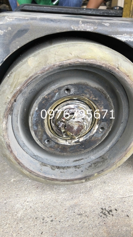 Xe nâng điện komatsu Bánh xe Pu 254x120x190mm