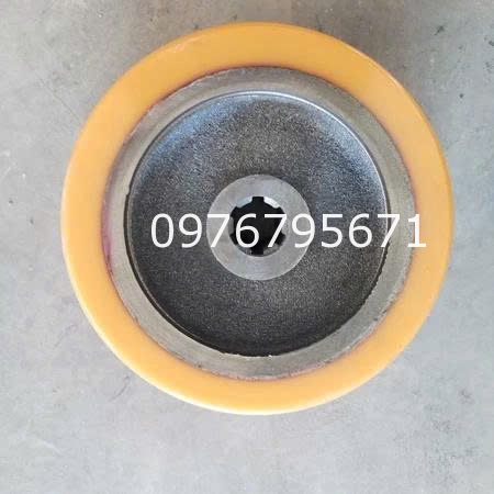Bánh xe pu 170x55 bánh lái xe nâng TRUNG QUỐC