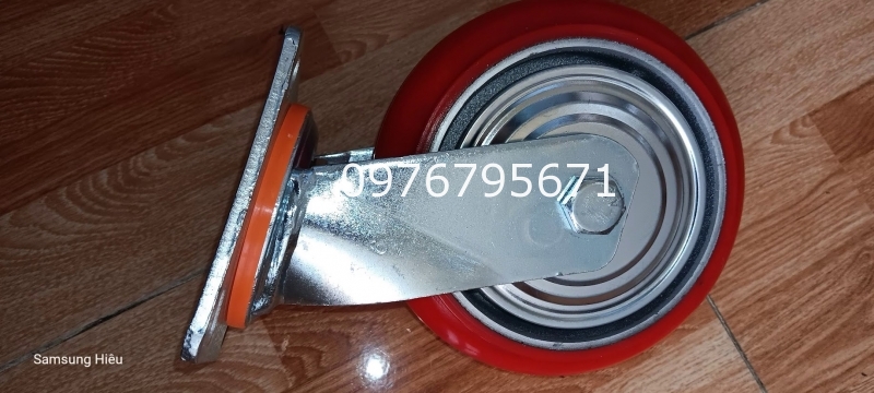 Sản Xuất PU TRUNG ĐẠT Bánh xe đẩy  pu HÀN QUỐC 150x50 xoay có nắp cho công ty dệt may