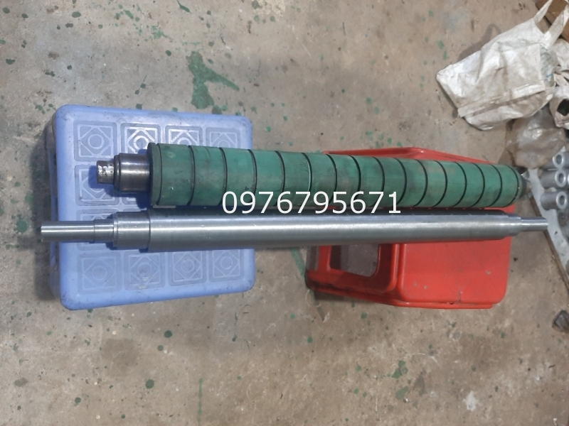 Bọc Trục cao su Gia c&ocirc;ngTrục Cao su Th&eacute;p